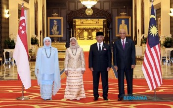 BERNAMA - Royal Diplomacy A Hallmark Of Al-sultan Abdullah's Reign