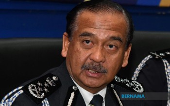 Polis Akan Tentukan Perlunya Memanjangkan Tahanan Empat Individu Termasuk Pegawai Penerangan Terkemuka