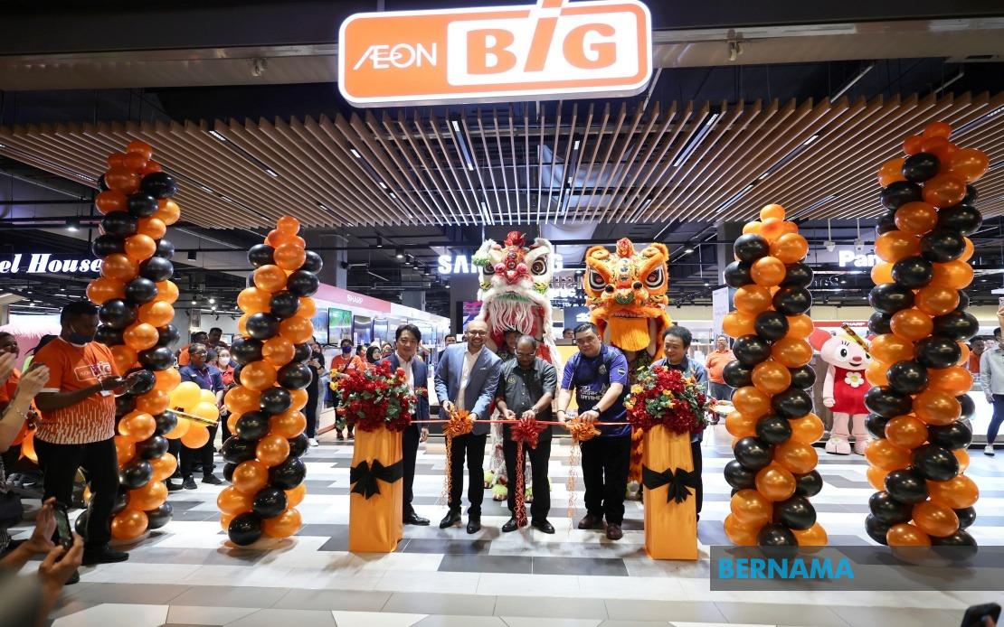 Sports Direct: A new shopping experience at Sabah's largest sports store