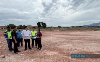 61 Lokasi di Seberang Perai Terlibat dalam Pengurukan Lahan Sawah Padi Tanpa Izin - MBSP