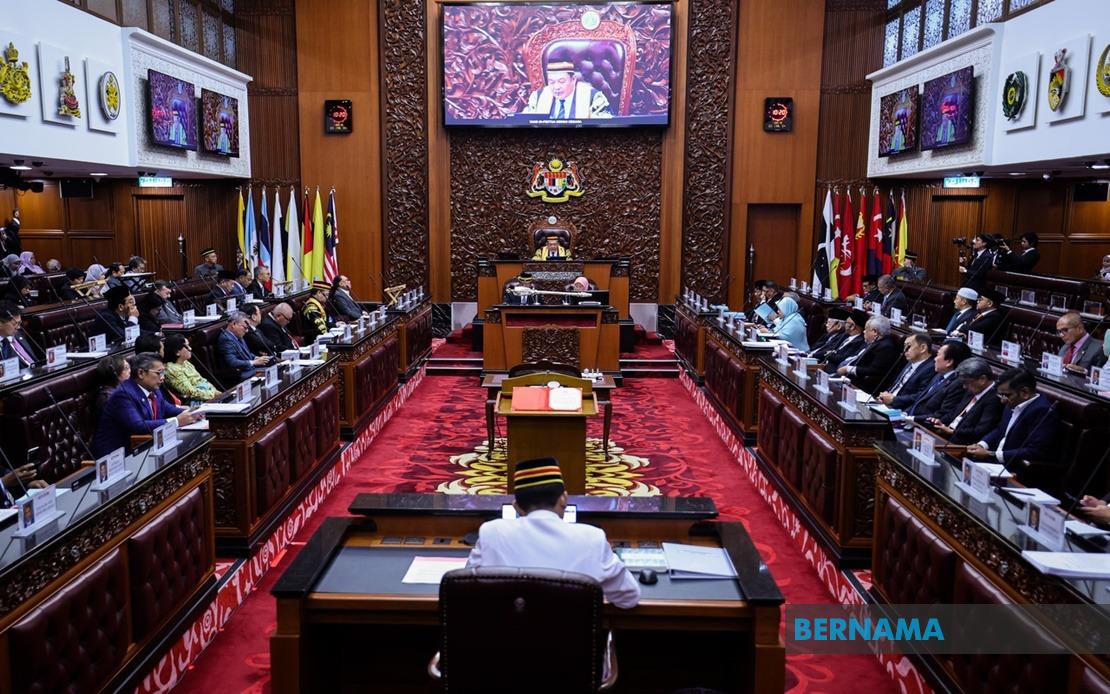 BERNAMA - Awang Bemee Appointed 21st President Of Dewan Negara