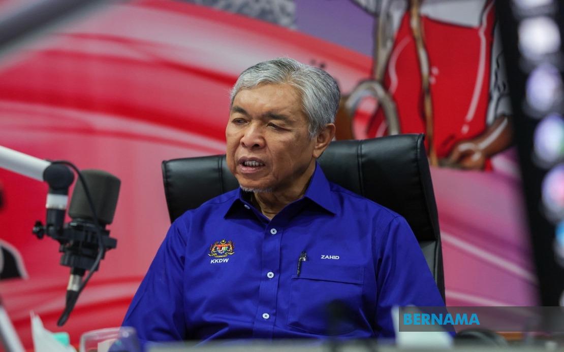 bernama-lower-personal-income-tax-will-put-more-money-in-people-s