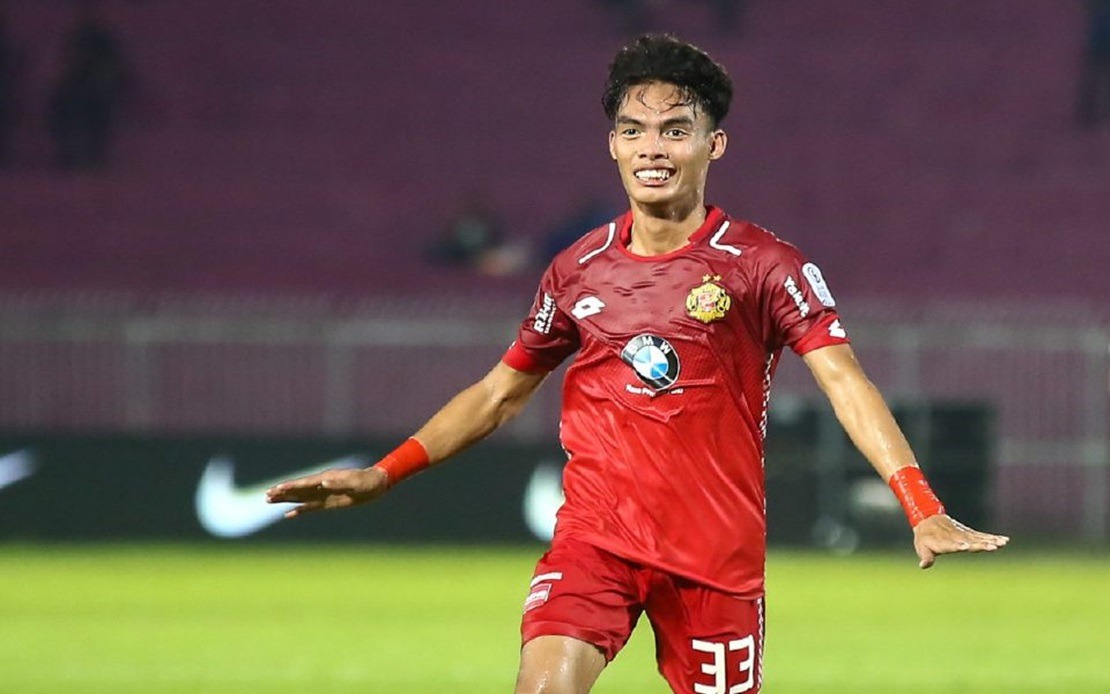 Bernama Tfc Signs Nik Akif Syahiran On Two Year Contract