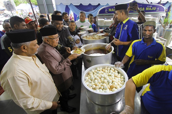 Bernama Pemilihan Makanan Halal Aspek Penting Umat Islam