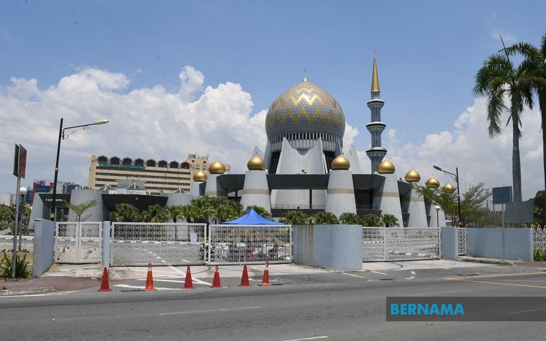 Bernama Perintah Sabah Lanjut Penangguhan Aktiviti Di Masjid Surau Hingga 31 Mac