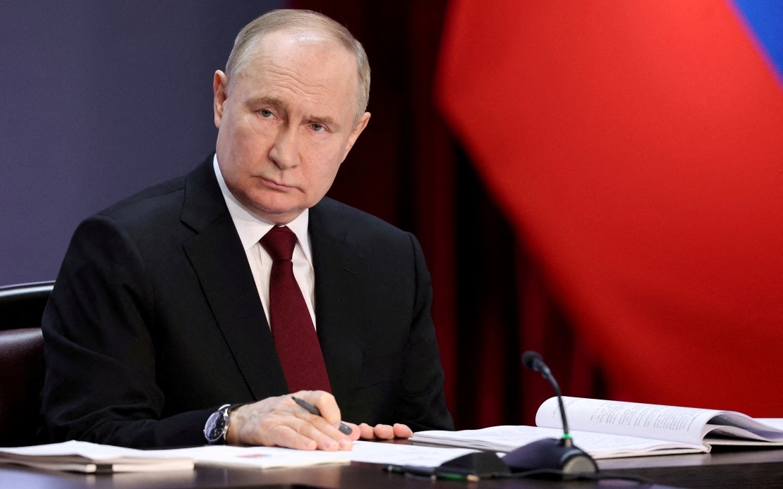 PUTIN SAYS US MAKING CONTINUAL MISTAKES IN ECONOMIC POLICY