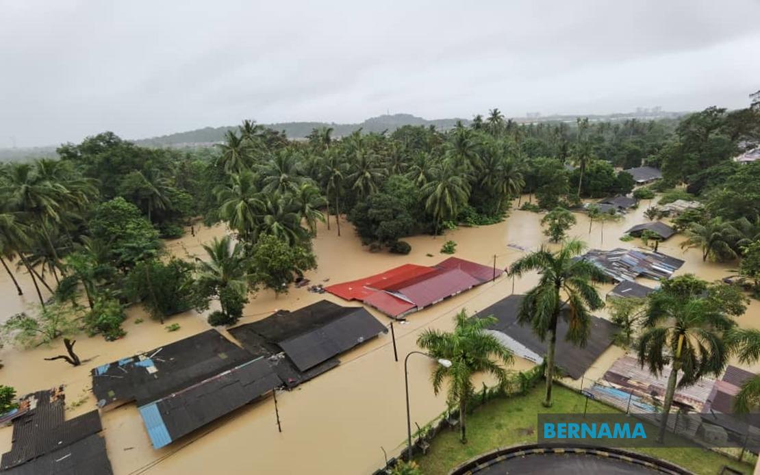 Bernama 348 Flood Victims Evacuated From Three Districts In Johor