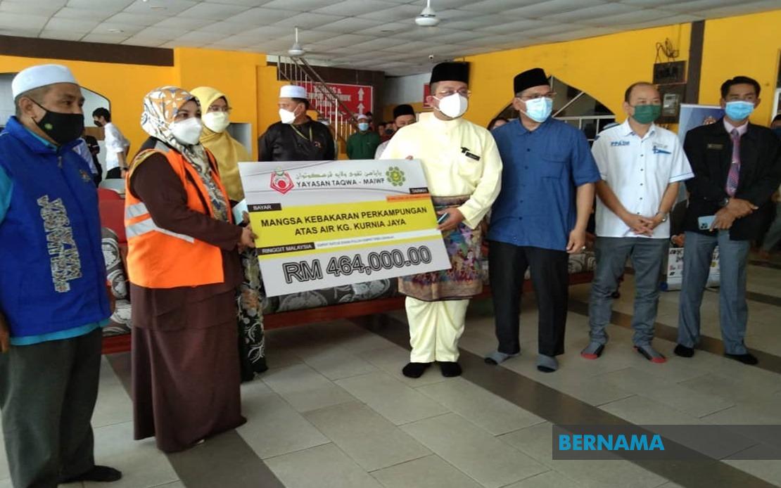 BERNAMA - JPM SALUR BANTUAN RM580,000 UNTUK MANGSA KEBAKARAN TAWAU