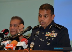 Bernama Polis Tahan Individu Sertai Parti Liar Semasa Pkp